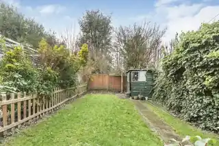 194 Dover House Road, photo 4