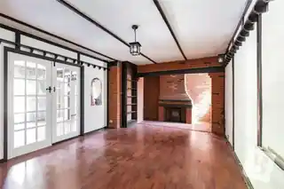195A Wingletye Lane, photo 3