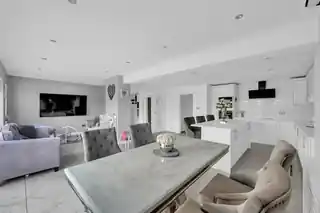 196 Bedonwell Road, photo 3