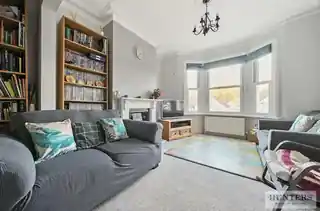 196 Wickham Lane, photo 3
