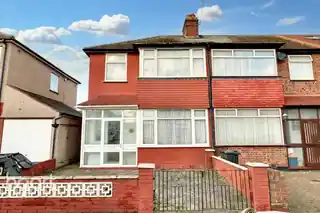 197 Eton Road, photo 2