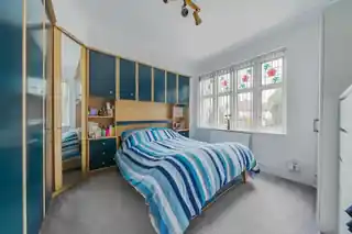 198 Burnt Ash Hill, photo 4
