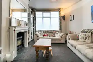 198 Main Road, photo 2