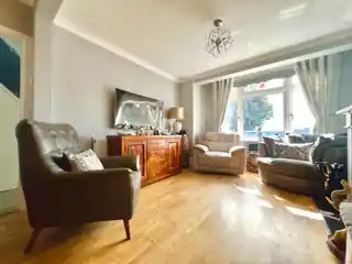 198 Swingate Lane, photo 2