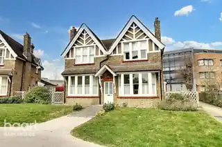 19A Thomas Barnardo Way, photo 2