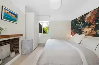 19A Thornlaw Road, photo 3