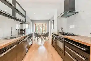 1A Bonheur Road, photo 3