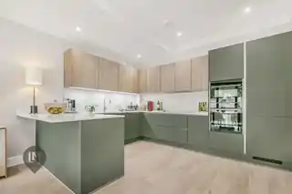 1A Camborne Mews, photo 3
