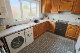 1A Lingfield Gardens, photo 3