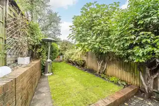 1A Mayfield Road, photo 3