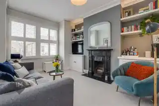 1A Treport Street, photo 2