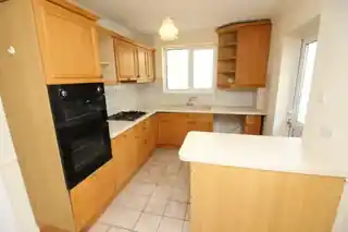 1B Beverley Road, photo 4