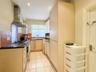 1B Glendor Gardens, photo 3