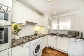 1E Heathcote Street, photo 4