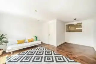 1E Heathcote Street, photo 3