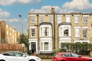 2 Beauclerc Road