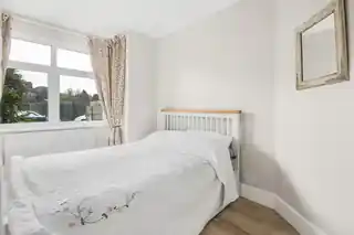 2 Belfast Road, photo 3