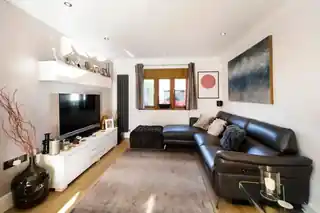 2 Betterton Drive, photo 4