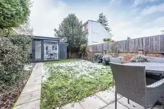 2 Bicester Road, photo 4