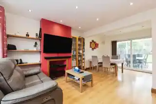 2 Bransby Road, photo 2