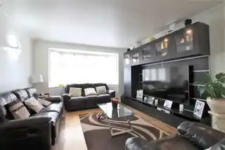 2 Browning Way, photo 4