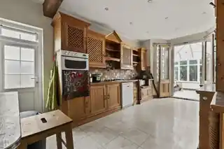 2 Burgoyne Road, photo 4
