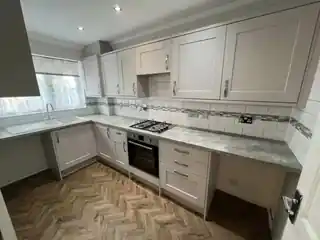 2 Campden Way, photo 3