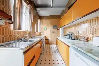 2 Culmington Road, photo 4