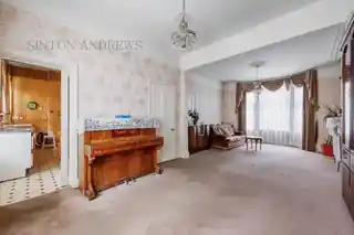 2 Culmington Road, photo 3