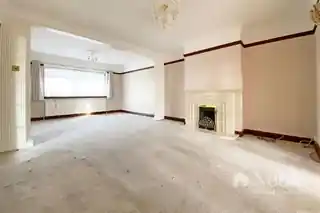 2 Cumberland Avenue, photo 2