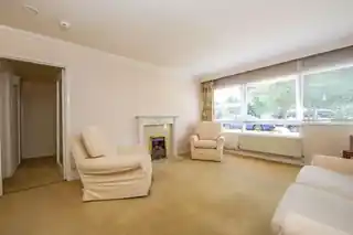 2, Dryden Court, Parkleys, photo 4