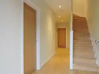 2 Durants Park Avenue, photo 2