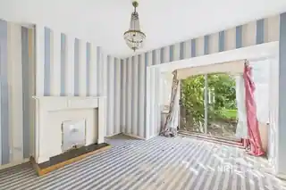 2 Frimley Road, photo 4