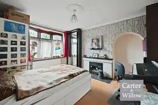2 Greatfields Road, photo 4