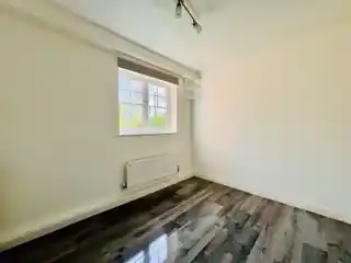 2 Greenhaven Drive, photo 4