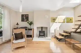 2 Hansard Mews, photo 4