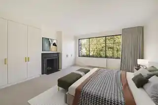 2 Hereford Square, photo 3