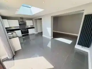 2 Home Close, photo 3