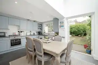 2 Irving Road, photo 4
