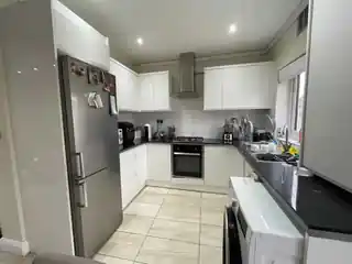2 Lewis Road, photo 4