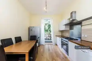 2 Medina Road, photo 4
