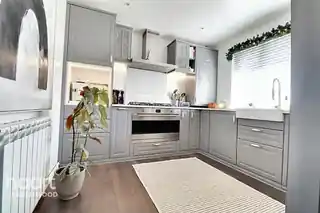 2 Meynell Road, photo 3