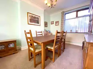2 Morden Road, photo 4