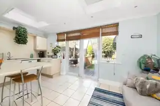 2 Mount Road, photo 4