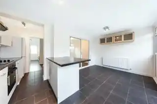 2 Newby Close, photo 4