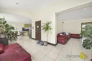 2 Newick Close, photo 4