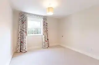 2 Parkgate Mews, photo 4