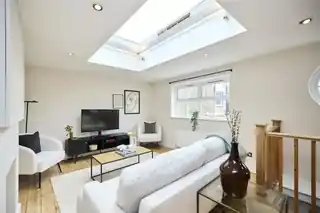 2 Rowe Lane, photo 4