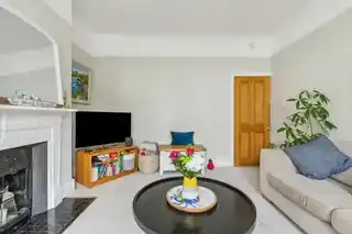 2 Shirley Road, photo 4