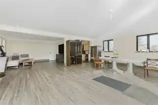 2 South Lodge Crescent, photo 4